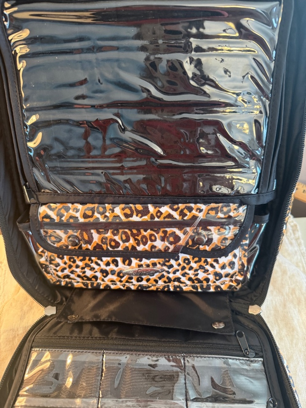 New Preserve Leopard print  Jewelry Tote. Travel Bag - Picture 13 of 15
